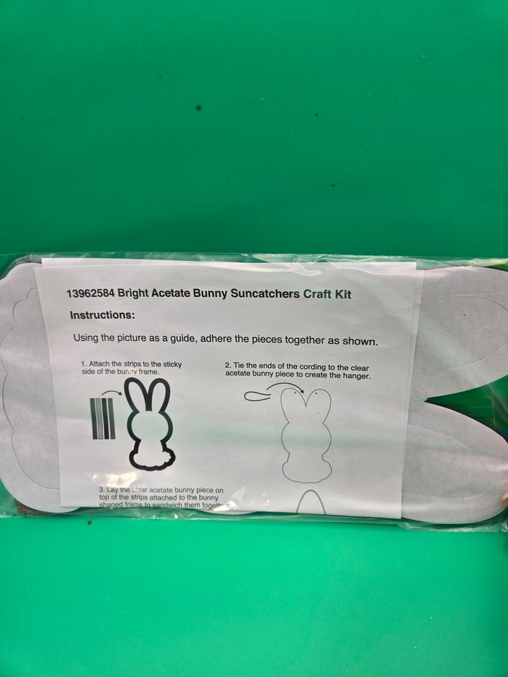 Hopping into Reading: Rabbit Tales and Adventures Box School Age (5-7)