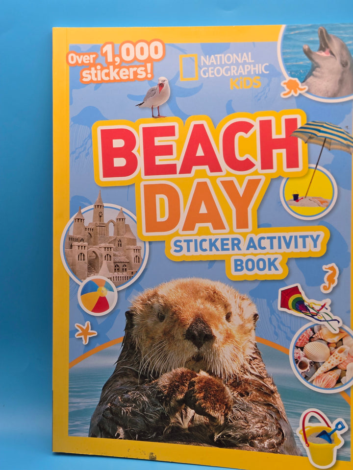 Seashore Stories &; Summer Smiles Reading BoxSchool Age (5-7)